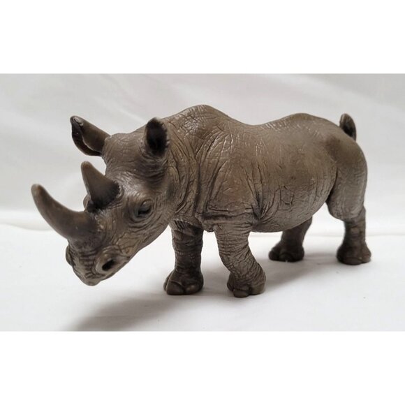 Schleich 2008 Realistic Brown Resin Rhino Figurine Toy Retired - Picture 1 of 7